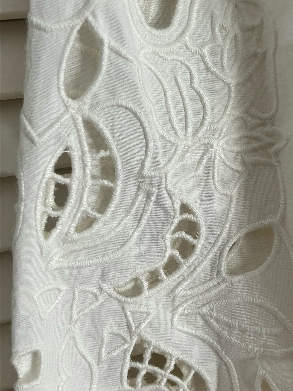 NWT Lilly Pulitzer Isley Knit Top (Cream) Size XL - Picture 5 of 6